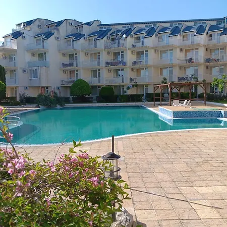 Rutland Bay Διαμέρισμα *